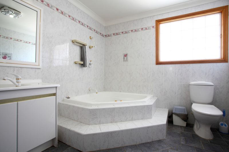 Cost of Bathtub Installation in Plainville, CT